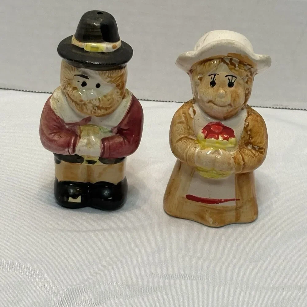Vintage Pilgrim Salt And Pepper Shakers Man Woman Porcelain 4.25 in multicolor
